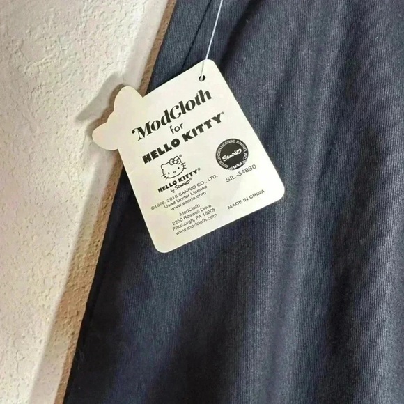 ModCloth X Hello Kitty Forever My Sweetheart Wide-Leg Pants size 14 - Picture 3 of 7